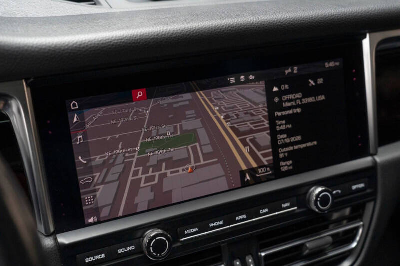 2020 Porsche Macan