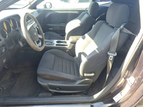 2010 Dodge Challenger SE