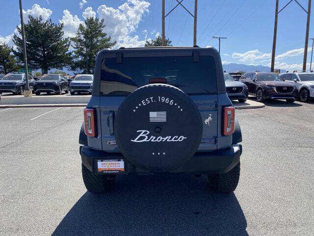 2024 Ford Bronco Outer Banks