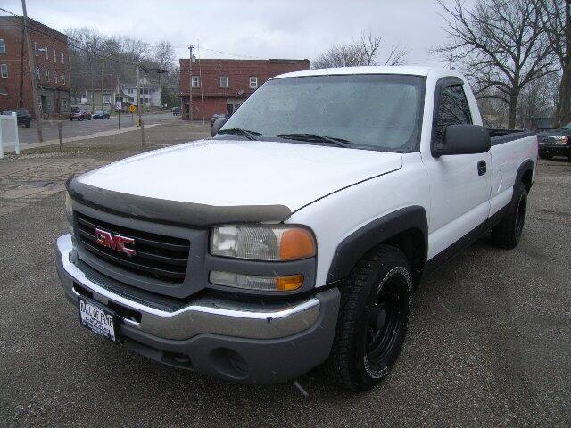 2003 GMC Sierra 1500 for sale at HALL OF FAME MOTORS in Rittman OH