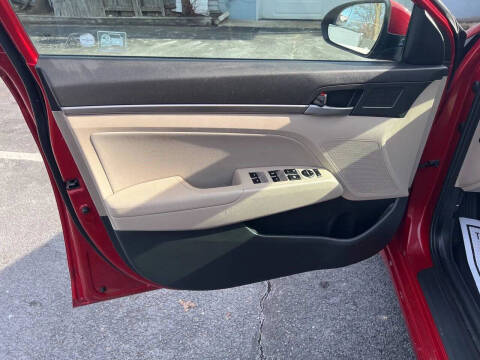 2017 Hyundai Elantra Value Edition