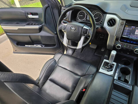 2017 Toyota Tundra Limited