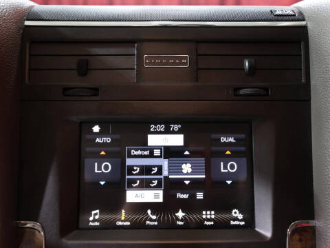 2017 Lincoln Navigator Select