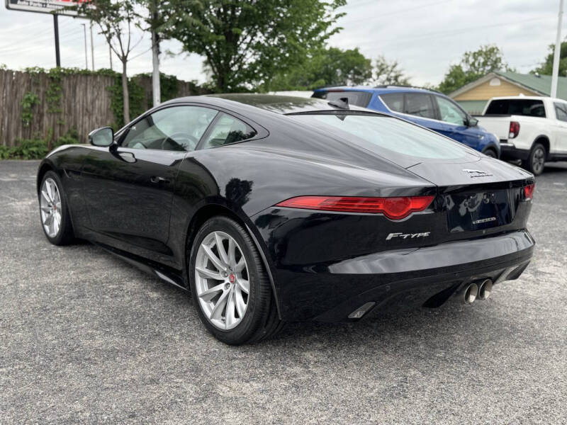 2017 Jaguar F-TYPE Premium