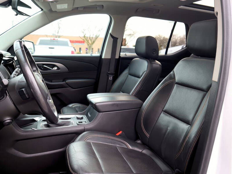 2021 Chevrolet Traverse Premier