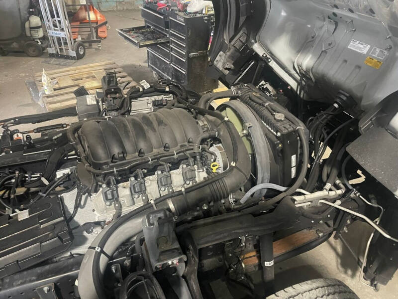 2021 Isuzu NPR/Victory CXi Sweeper