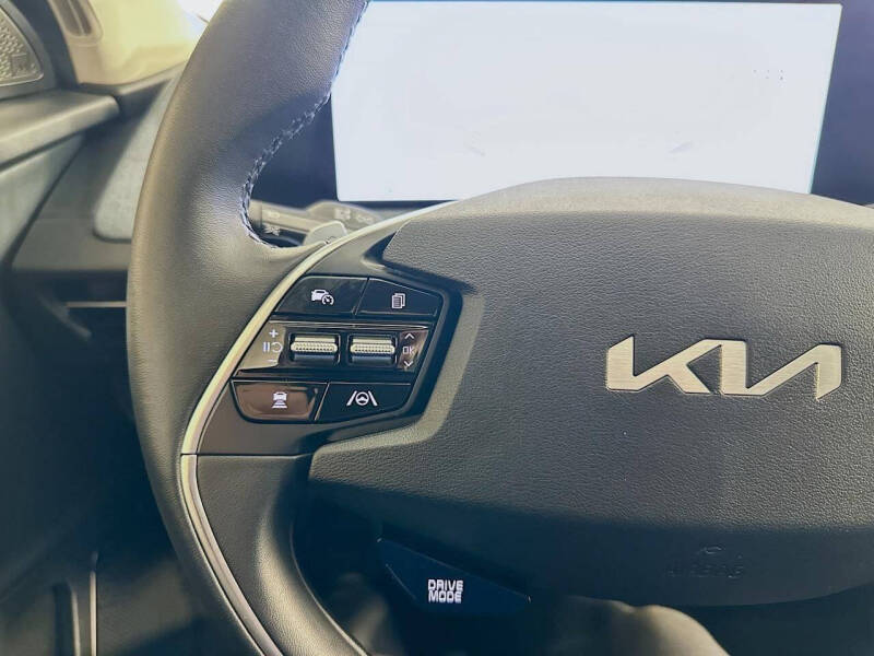 2024 Kia EV6 Wind