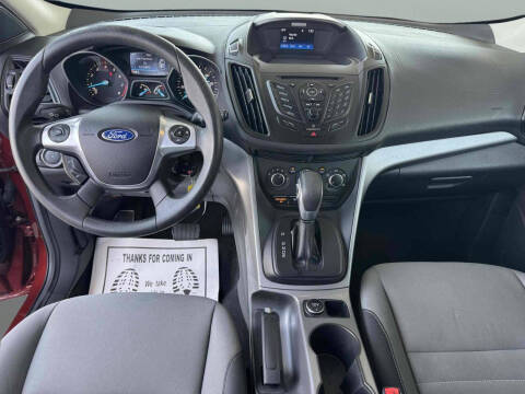 2016 Ford Escape SE