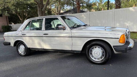1981 Mercedes-Benz 300-Class