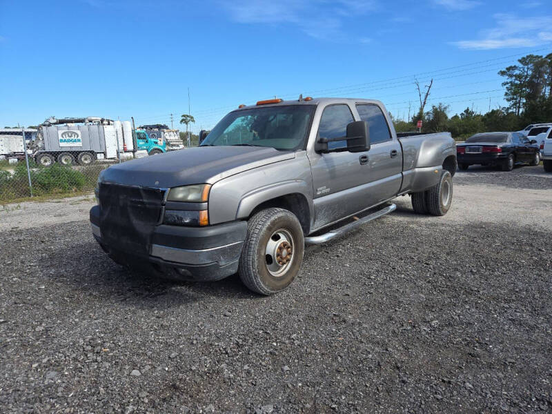 2006 Chevrolet Silverado 3500 for sale at M & M AUTO BROKERS INC in Okeechobee FL