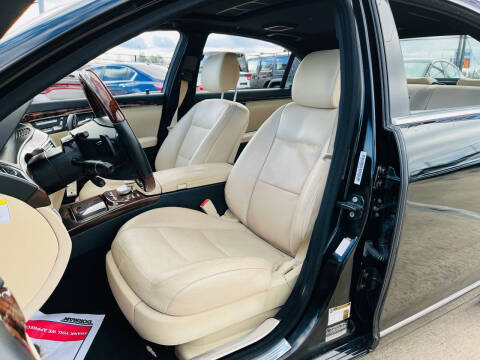 2013 Mercedes-Benz S-Class S 550 4MATIC