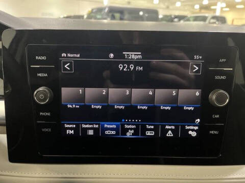 2026 Volkswagen Taos SE 4Motion