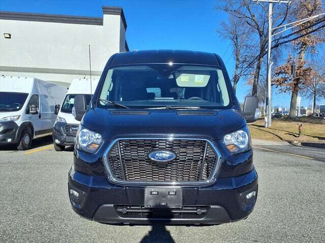 2023 Ford Transit 350 XLT
