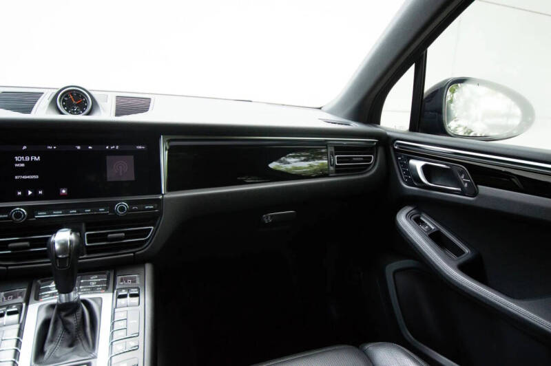 2021 Porsche Macan