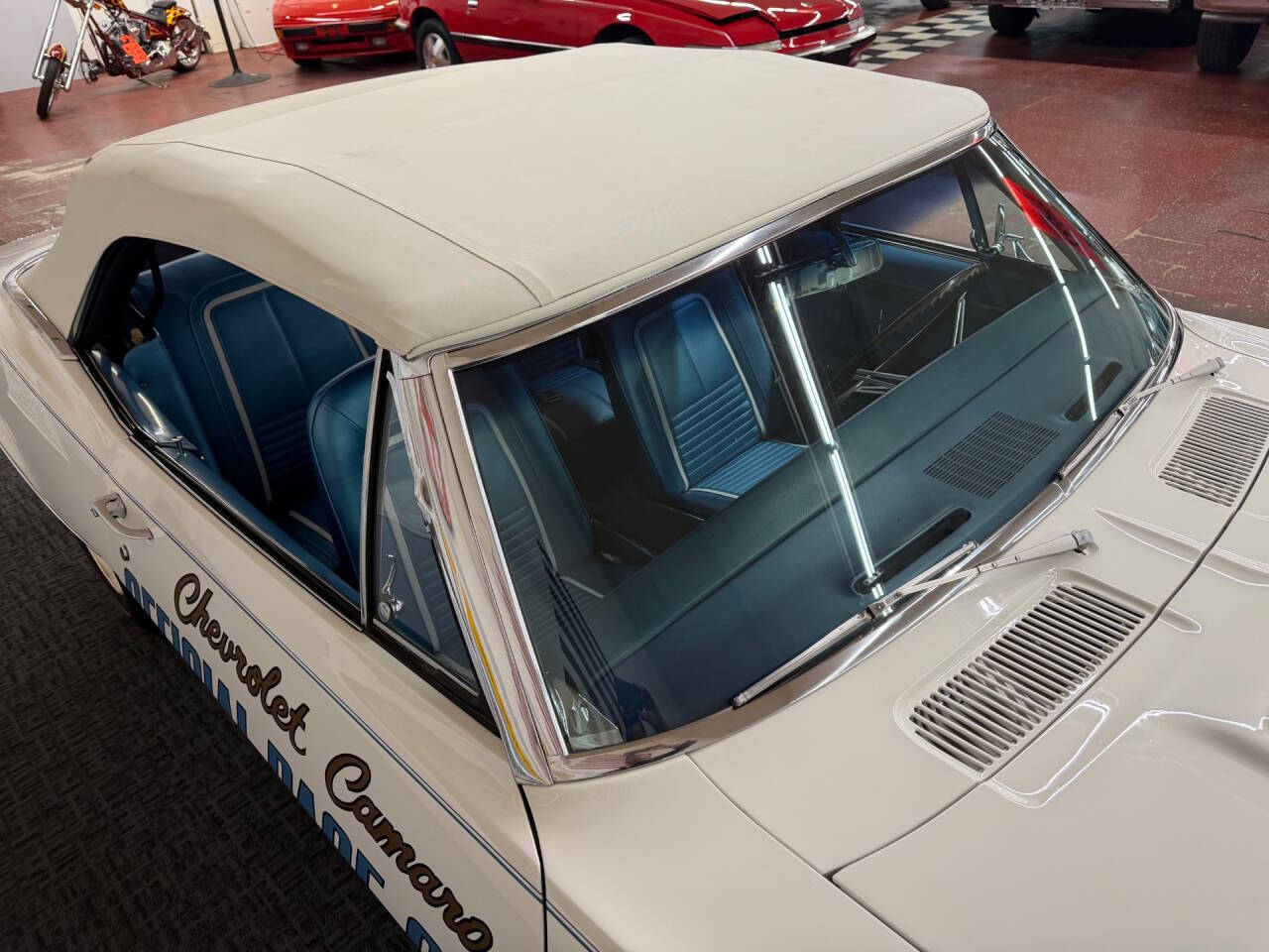 1967 Chevrolet Camaro 20