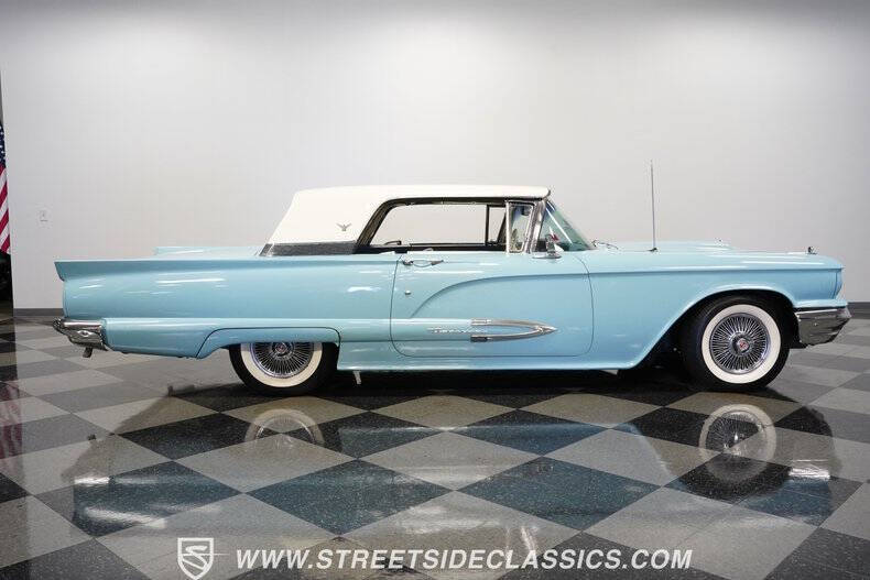 1959 Ford Thunderbird