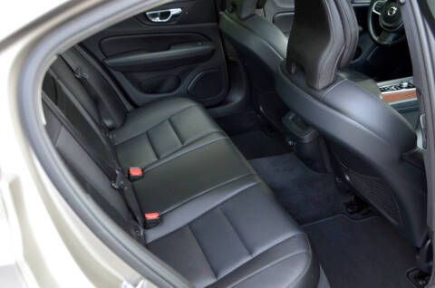 2019 Volvo S60 T6 Momentum