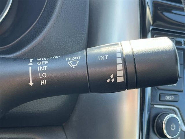 2017 Nissan Versa 1.6 SV