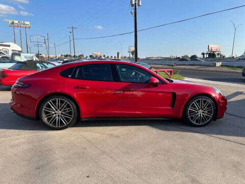 2017 Porsche Panamera 4S