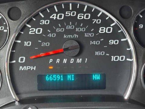 2017 Chevrolet Express LT 2500