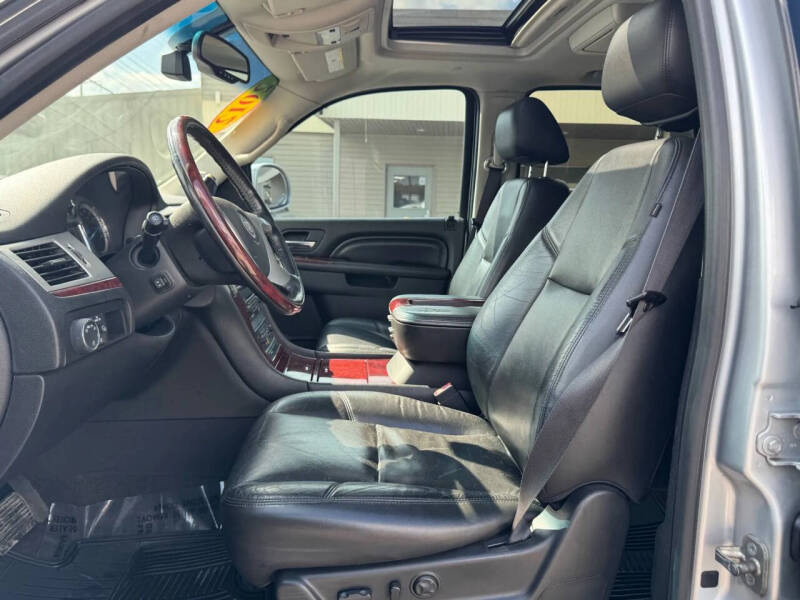 2012 Cadillac Escalade Premium