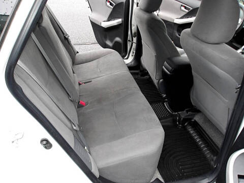 2013 Toyota Prius Plug-in Hybrid Advanced