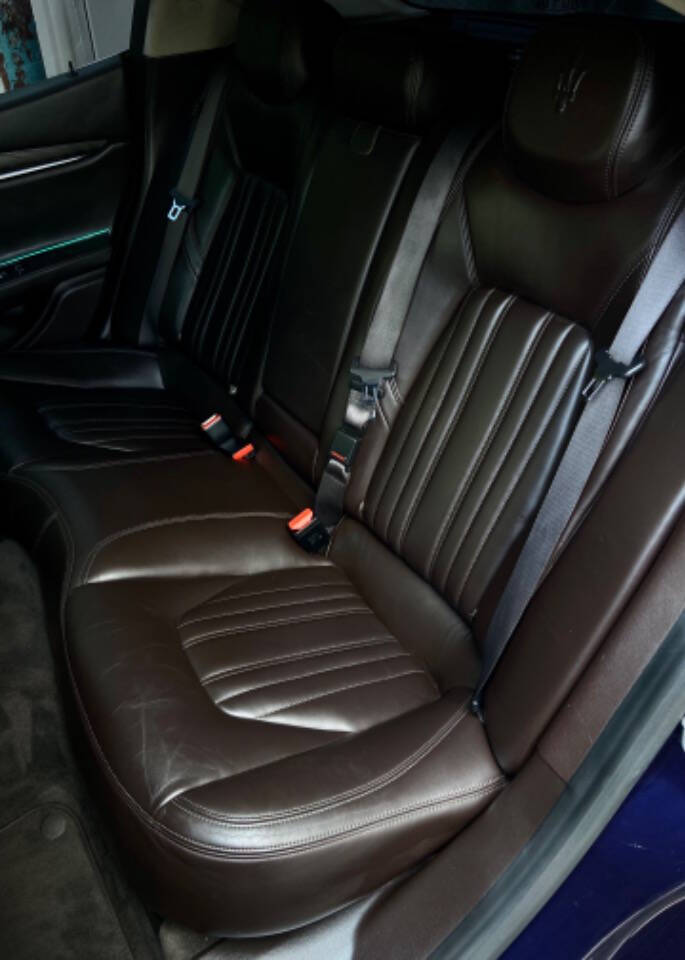 2015 Maserati Ghibli 25