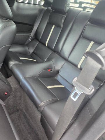 2011 Ford Mustang GT Premium