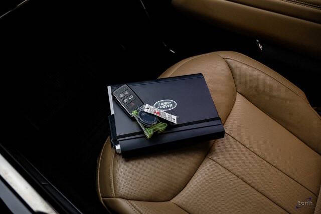 2024 Land Rover Range Rover Sport P360 SE