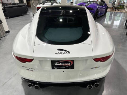 2016 Jaguar F-TYPE R