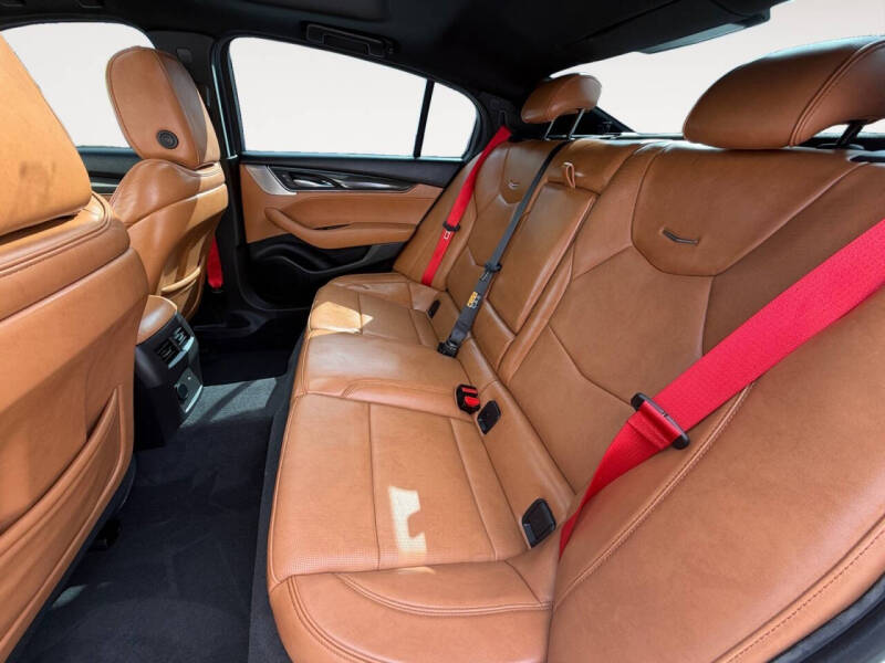 2023 Cadillac CT5 Sport