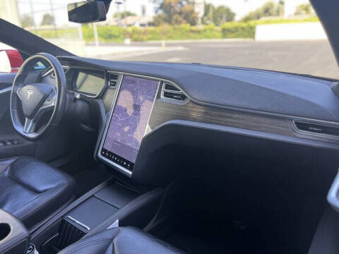 2015 Tesla Model S P85D