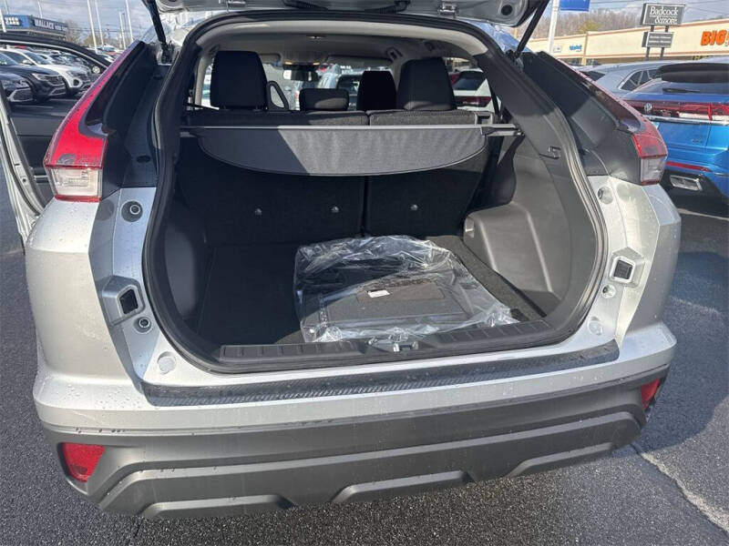 2025 Mitsubishi Eclipse Cross LE