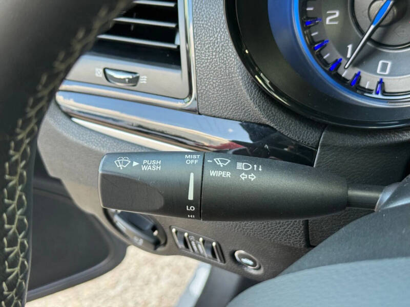 2023 Chrysler 300 S V6