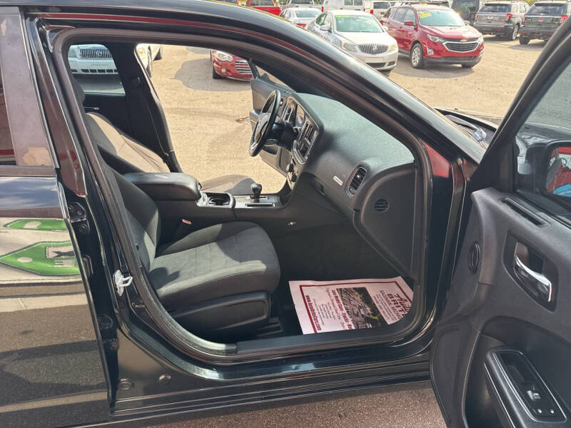 2012 Dodge Charger SE