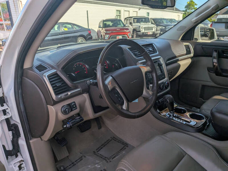 2016 GMC Acadia Denali