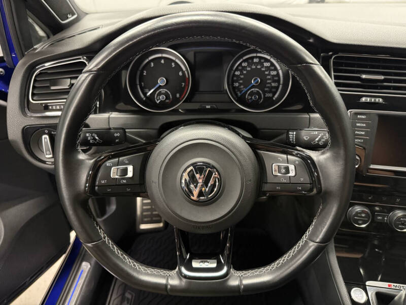 2016 Volkswagen Golf R 4Motion