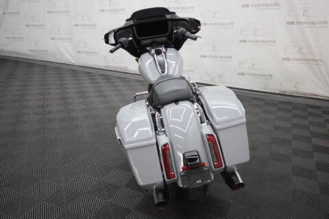 2024 Harley-Davidson Street Glide