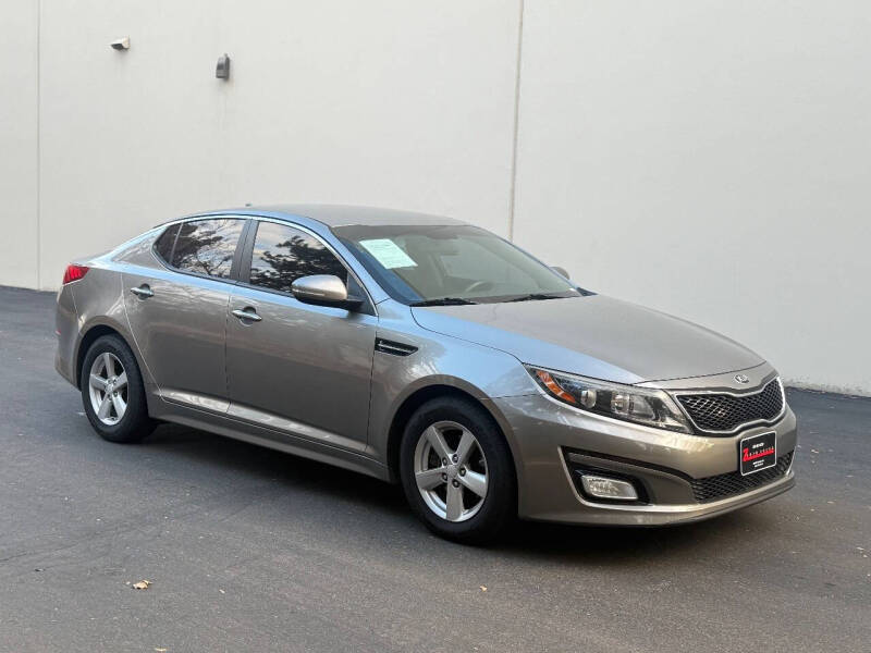2015 Kia Optima LX's photo