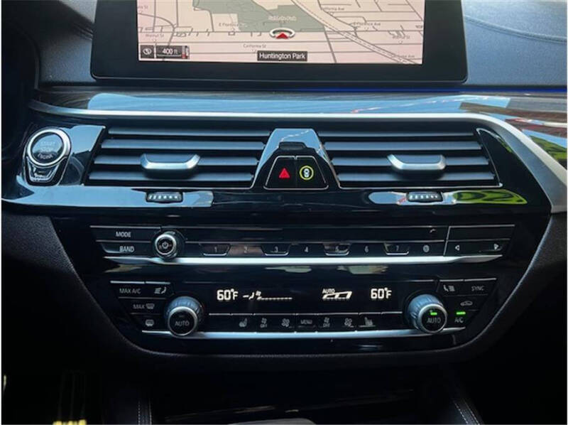 2020 BMW 5 Series 530i