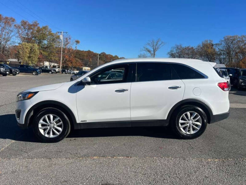 2018 Kia Sorento LX