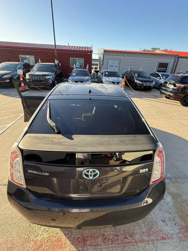 2014 Toyota Prius Two