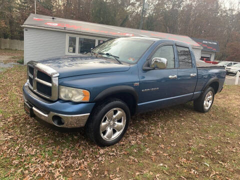 2004 Dodge Ram Pickup 1500 for sale at Manny's Auto Sales in Winslow NJ