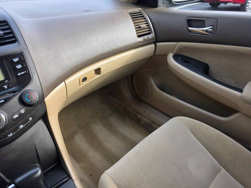 2004 Honda Accord LX