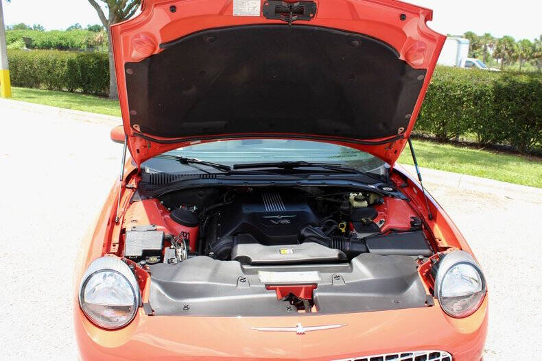 2003 Ford Thunderbird Limited Edition 007
