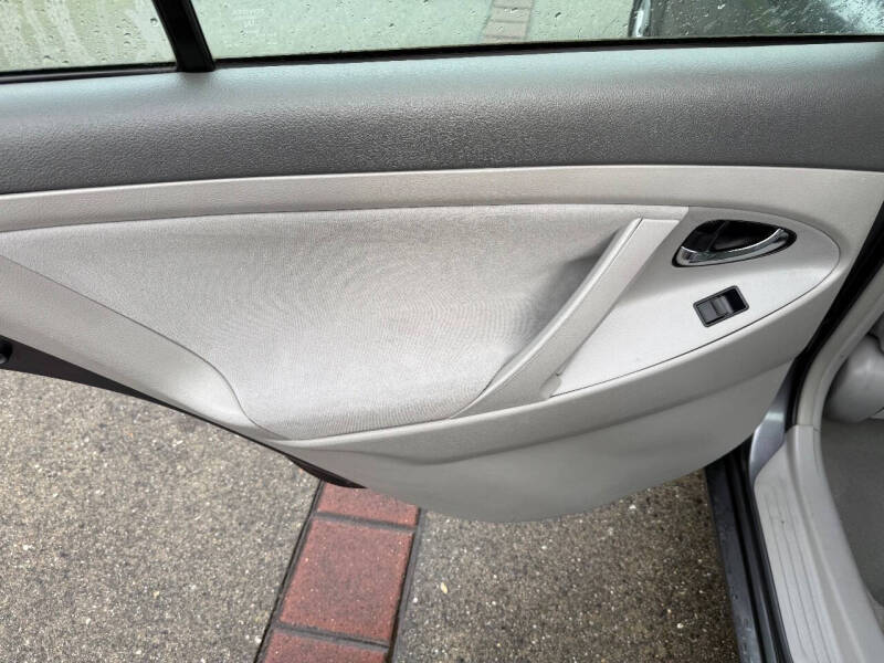 2007 Toyota Camry LE