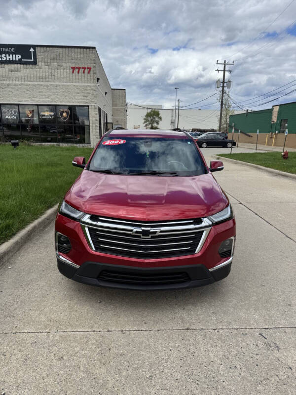 2023 Chevrolet Traverse LT Cloth