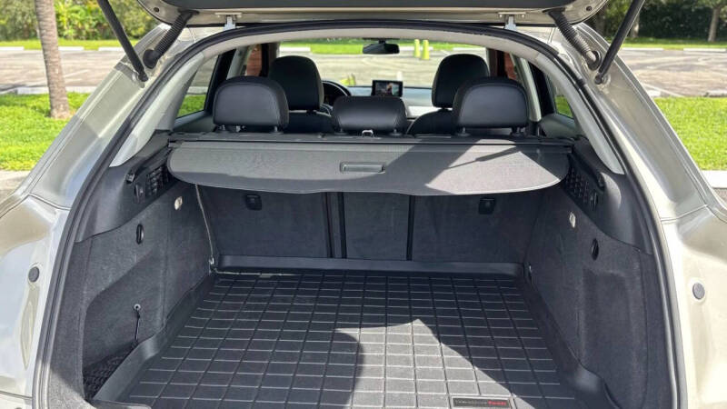 2017 Audi Q3 2.0T Premium