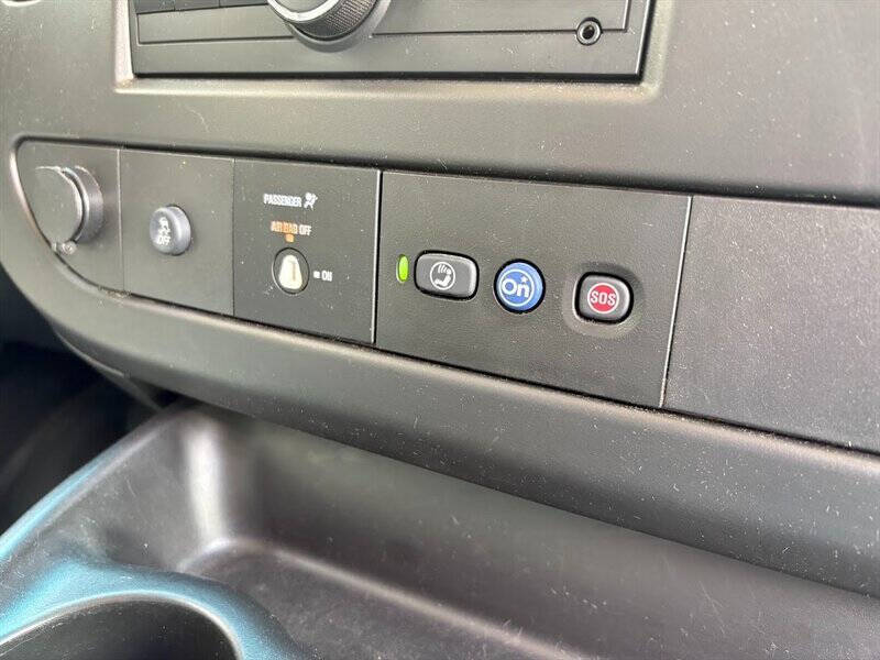 2022 Chevrolet Express 2500