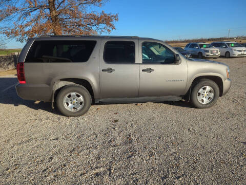 2007 Chevrolet Suburban for sale at Halstead Motors LLC in Halstead KS